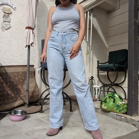 ∆ Distressed Vintage Guess Jeans∆ - Picture 1 of 4